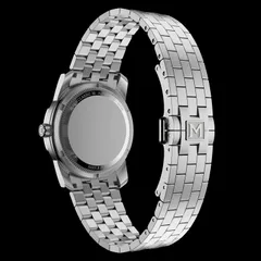 MAEN Classic 36 closed caseback and flat-link bracelet