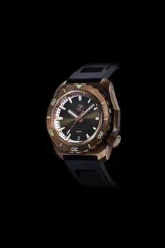 Zelos Hammerhead 1000m Diver in bronze, olive green dial, bronze bezel