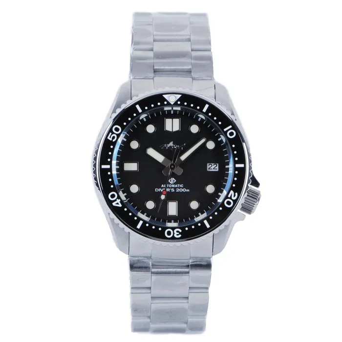 Heimdallr SKX007 Marine300 with black Marinemaster-style dial on 3-link steel bracelet