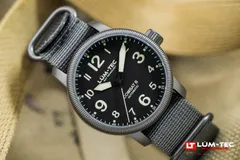 Lüm-Tec Combat B69 on a grey nylon strap