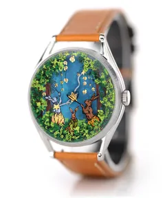 Mr Jones Starcatcher, three-quarter view of the 40mm steel case