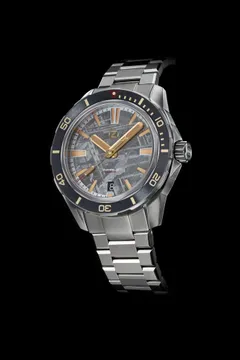 Zelos Swordfish 40mm SS Meteorite (2020), meteorite dial with gilt hands, black ceramic bezel, on bracelet