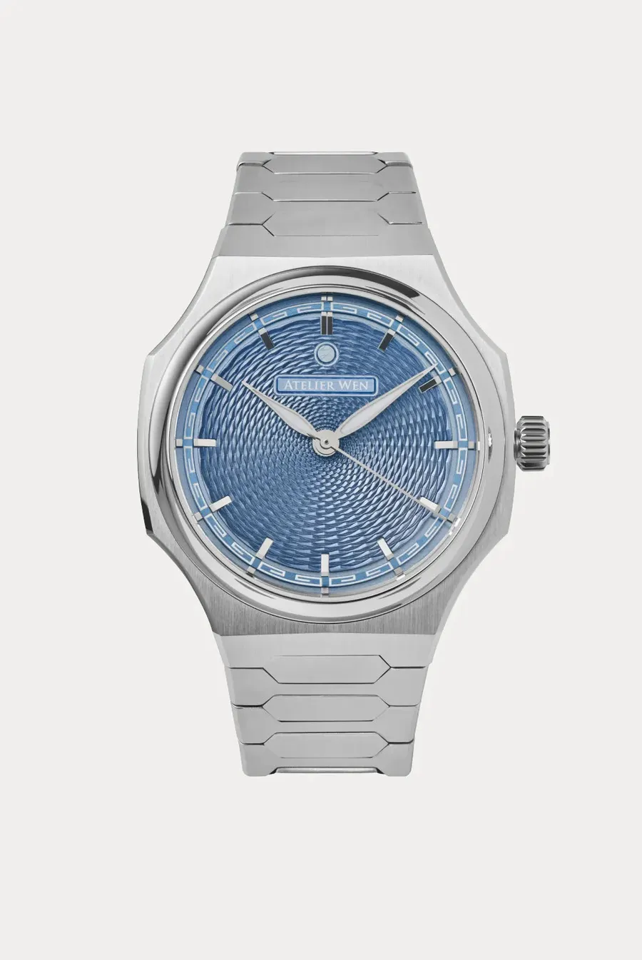 Atelier Wen Perception Piāo, ice blue guilloché dial, on integrated steel bracelet