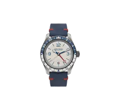 echo/neutra 1956 GMT Tennis Club 2025 with white dial on blue suede strap