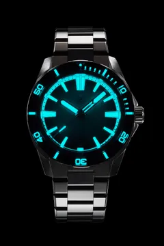Zelos Swordfish 40mm Slate lume shot
