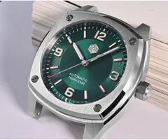 San Martin SN026-G with green sunray dial, case head