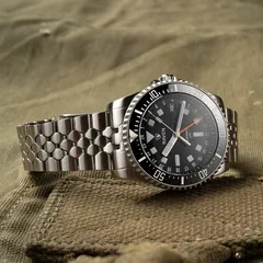 Raven Custom 42mm UTC River Snake, three-quarter view on bracelet