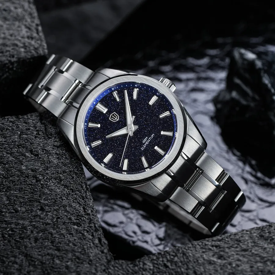 Watchdives WD0022 Elementum with blue aventurine dial