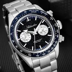 Addiesdive AD2558 angled view of the goldstone dial, 60-minute counter at 9 and 24-hour indicator at 3, screw-down pushers