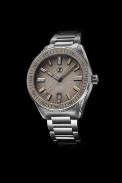 Zelos Blacktip 200m Diver, sand fumé dial and sand-coloured sapphire bezel, on steel bracelet