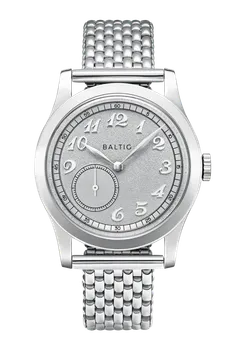 Baltic MR Classic, silver dial, on beads-of-rice straight bracelet