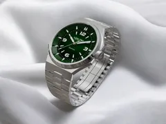 Lüm-Tec Eclipse E6, angled view