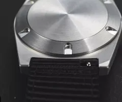 San Martin SN029-G screw-down caseback