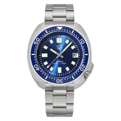 Watchdives WD6105 with blue dial and blue bezel on the 3-link bracelet