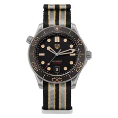 Watchdives WD007 V4 with vintage black date dial on nylon strap