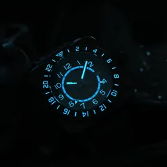 Aquatico Shadow Raider GMT lume shot