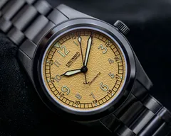 Cincinnati Watch Company Cincinnatus Field Automatic, sand dial, black PVD case and bracelet