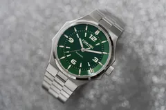 Lüm-Tec Eclipse E6, green sunburst dial