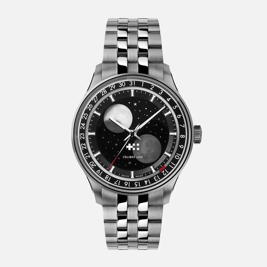 Christopher Ward C1 Moonglow, black dial on Consort bracelet