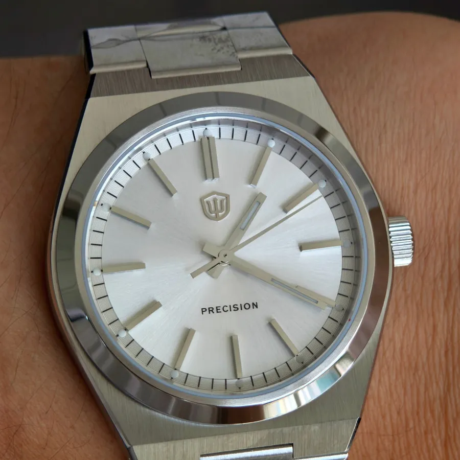 Watchdives WD0012 with silver sunray dial, on the wrist