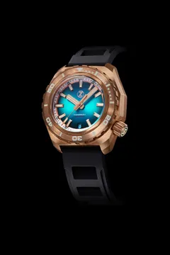 Zelos Hammerhead 2 in bronze, teal gradient dial, bronze bezel