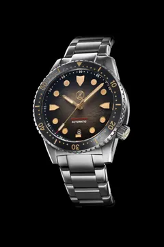 Zelos Mako V3 300m Ti, black fumé dial with gilt hands, black ceramic bezel