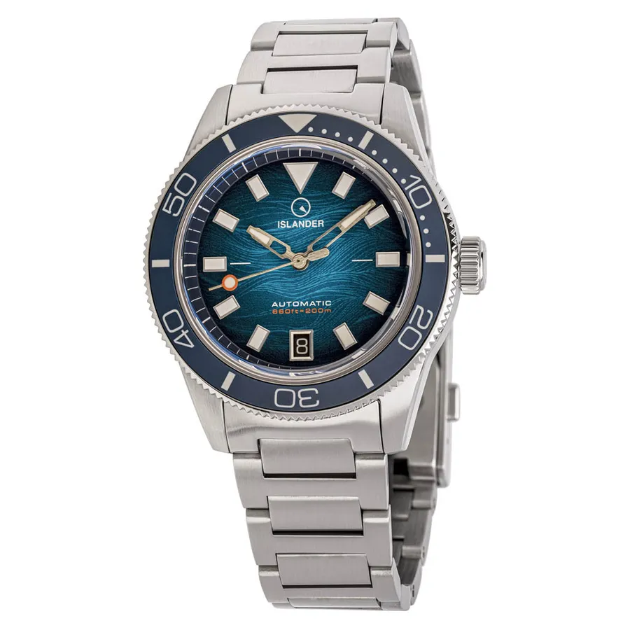 Islander Bayport with blue wave dial on H-link bracelet