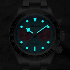 Addiesdive AD2520 blue version in the dark, hands and hour markers glowing blue