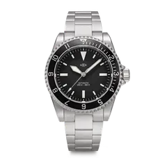 MKII Fulcrum 39 Non-date with 12-hour bezel on bracelet
