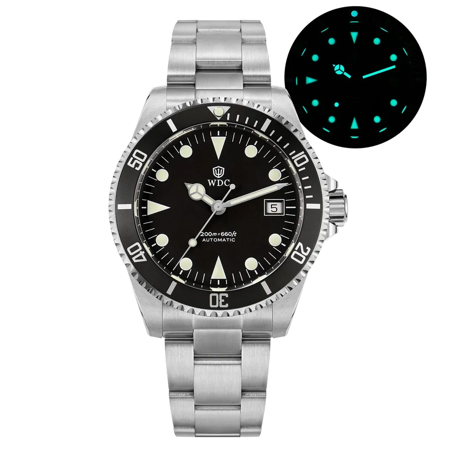 Watchdives WD5513P with black dial, Benz hands and date at 3 on the 3-link bracelet, with lume shot
