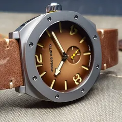 Viribus Unitis IR27 Vintage, bead-blasted steel case