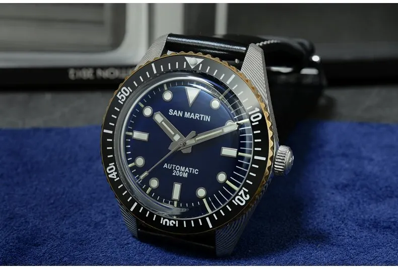 San Martin SN002-D 42mm Damascus steel diver with blue dial on leather strap