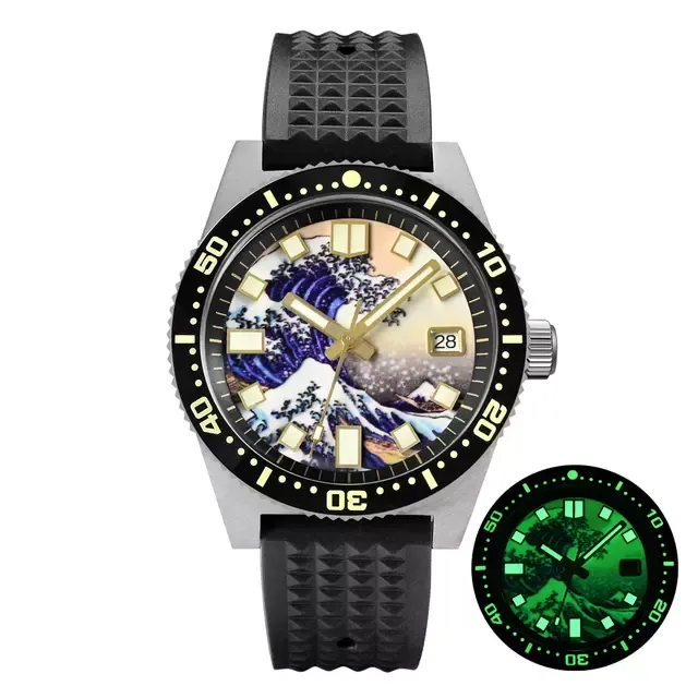 San Martin SN007-G-V3 with Great Wave off Kanagawa full-lume dial and date on waffle rubber strap