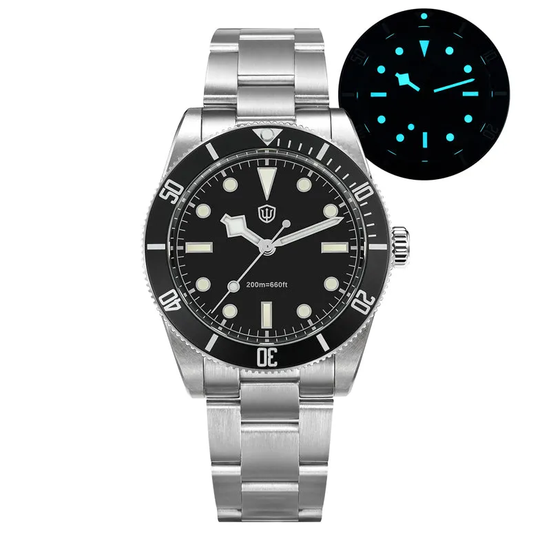 Watchdives WD7922 with black dial and black bezel graduated for the first 15 minutes, on the 3-link bracelet, with lume shot