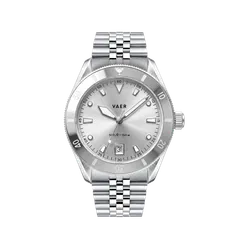 Vaer DS2 Meridian Silver 36mm on jubilee bracelet