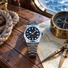 Aquatico Seafarer Automatic GMT on steel bracelet, lifestyle shot