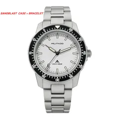 Militado ML25 with white dial, sandblasted case and bracelet