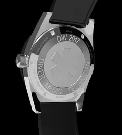 Zelos DMT engraved solid caseback (Zelos render), "DW 2017 Diver Medic Technician", numbered of 150