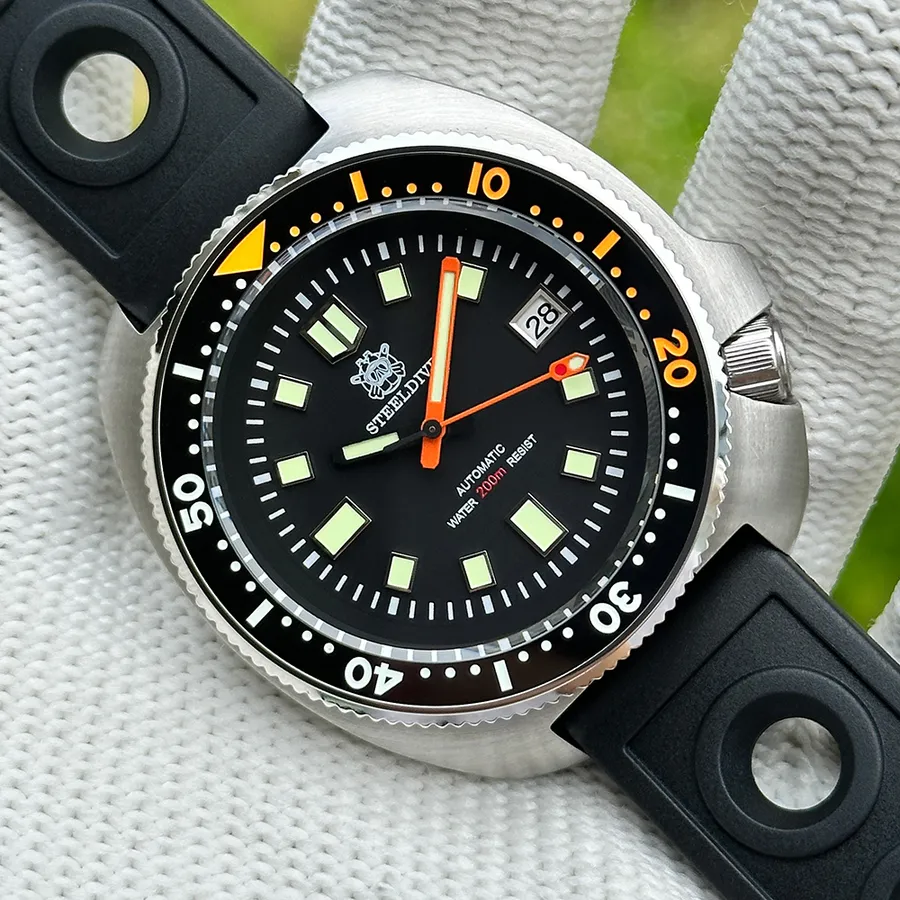 Steeldive SD1970C with black dial and ceramic bezel on a rubber strap
