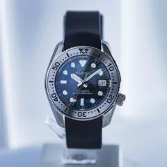 Thorn SHY019 with dark mother-of-pearl-look dial and silver bezel on a black rubber strap