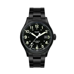 Vaer A5 Tactical Field Auto 40mm, black PVD case, on black PVD bracelet