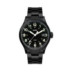 Vaer S5 Tactical Field 40mm, black PVD case, on black PVD bracelet